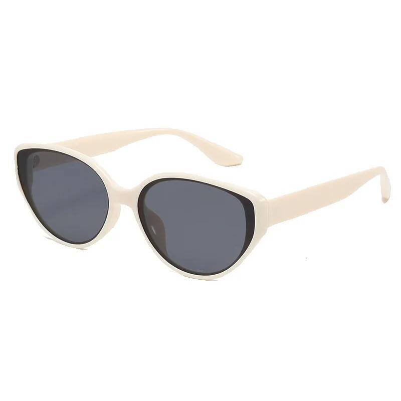 New Vintage European And American Cat-Eye Sunglasses, Stylish Trendy, Popular For Street Photography, With A High-End Feel UV Protection