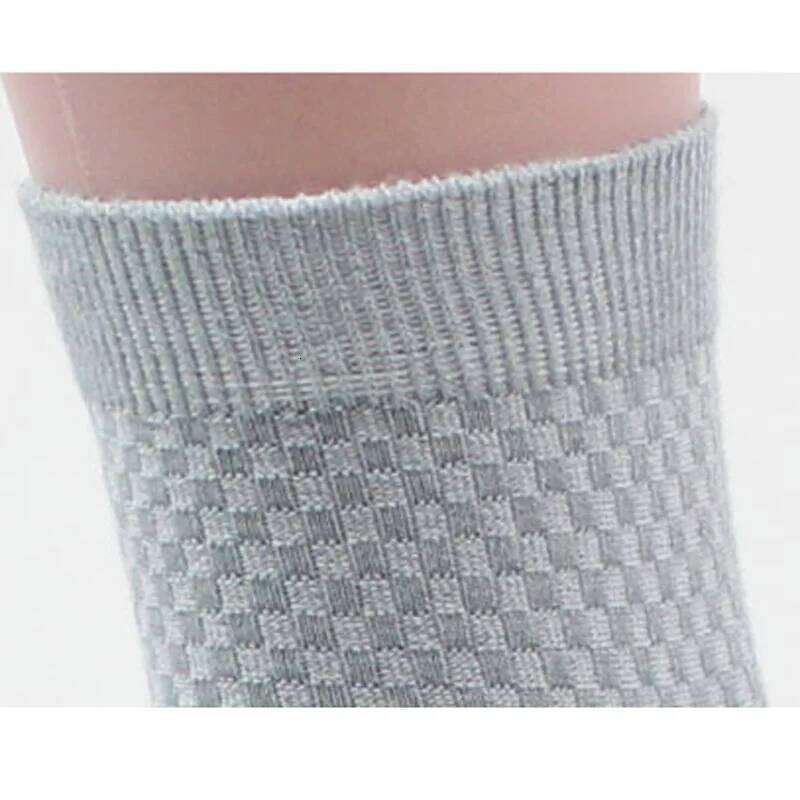 New Bamboo Fiber Classic Deodorant Business Brand Crew Men High Quality Casual Compression Socks 5pairs / lot Z260312