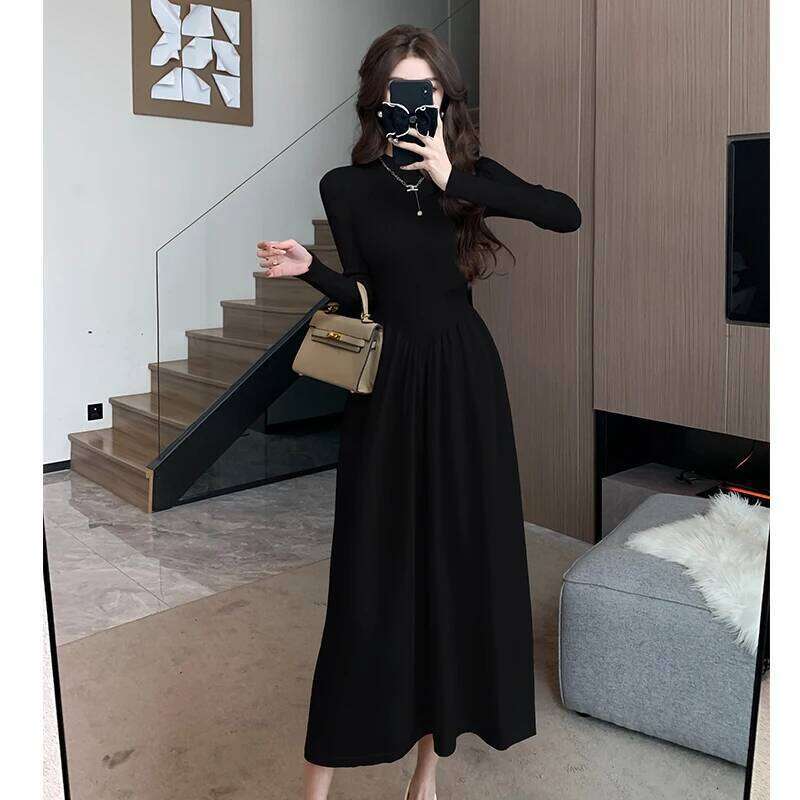 French Fashion High Collar Long Sleeve Knitted Women's Autumn Winter Inner Waist Cinching Sweater Maxi Dress New Arrival C260312