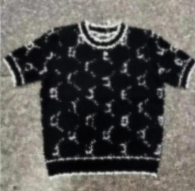 New Korean Short Sleeve Women Sweaters Summer2026 Elegant O Neck Beading Flower Knitted Tops Female Pullover Jumper Clothes