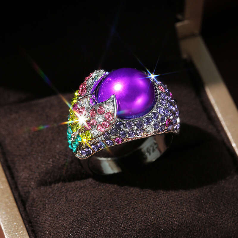2026 Fashion Luxury Wedding Rings Vintage Purple Pearl Exaggerated Women's Full Diamond Petal Ring Alloy Ring Inlaid