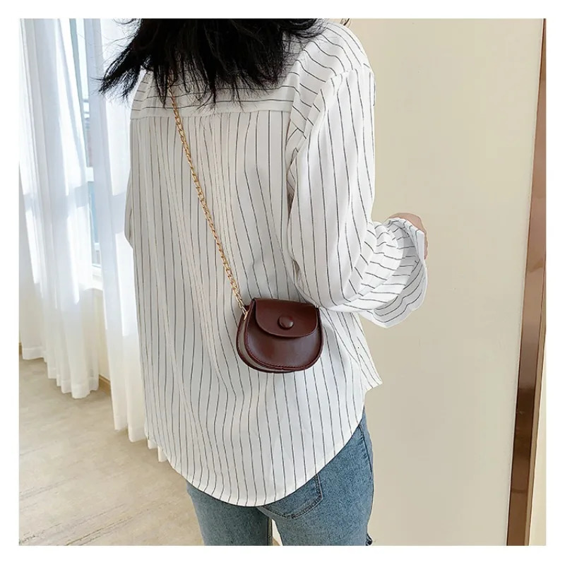 mini fashion Korean childrens shoulder bag trend Joker girl chain small round change messenger 260311