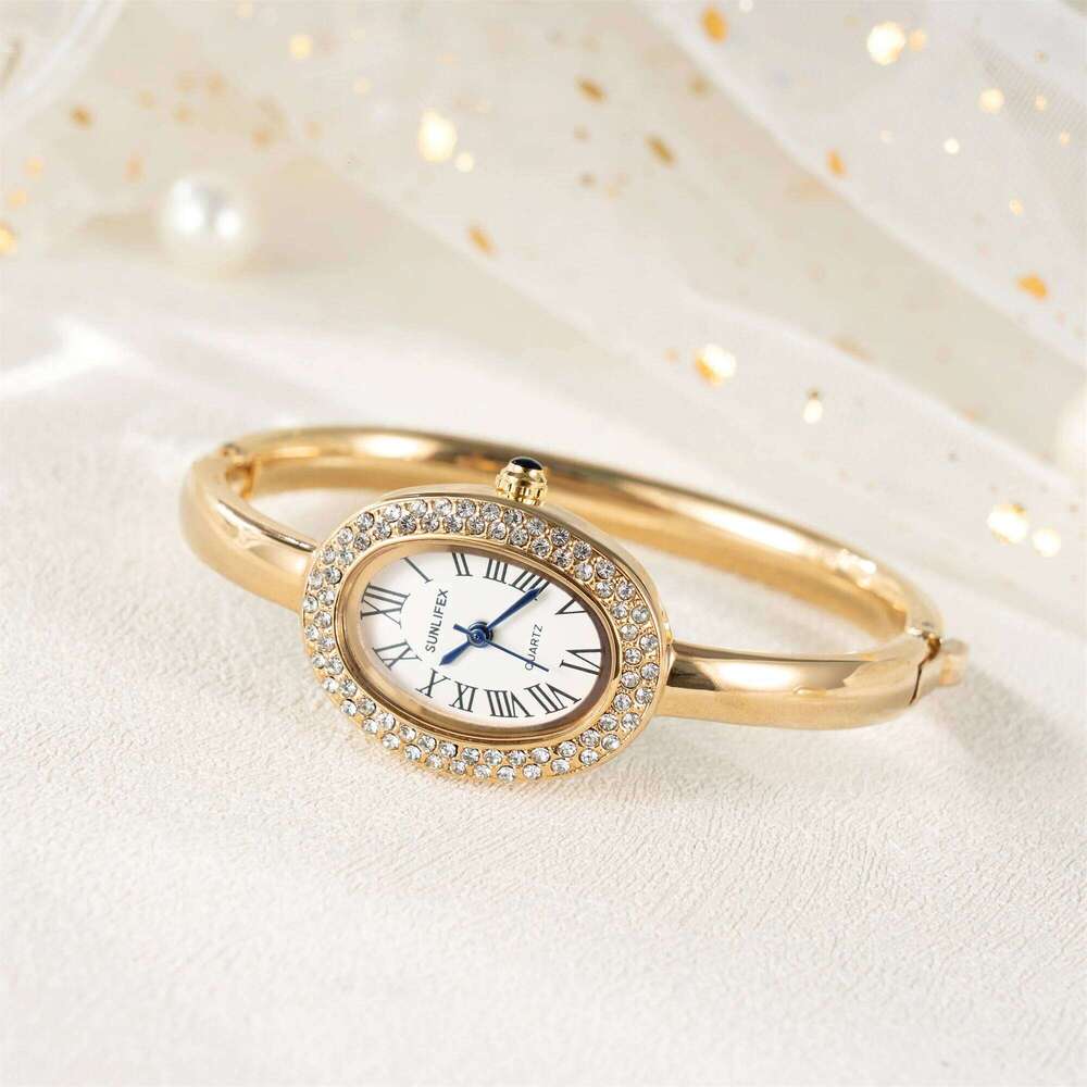 New Luxury Elegant ladies' Bracelet Wrist Roman Numeral Inlaid Rhinestones Oval Waterproof Women's Quartz Watch Reloj