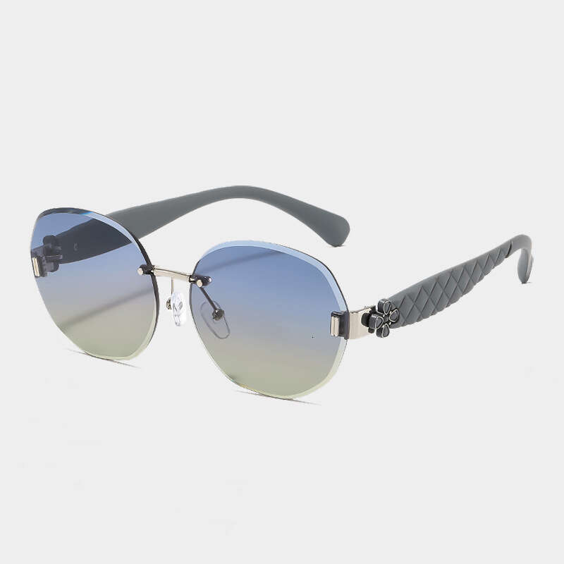 Designer Sunglasses for Women Classic Fashion Popular Oval Rimless frame Gradient lenses Beach Daily Sun Glasses Wave Clover Temple