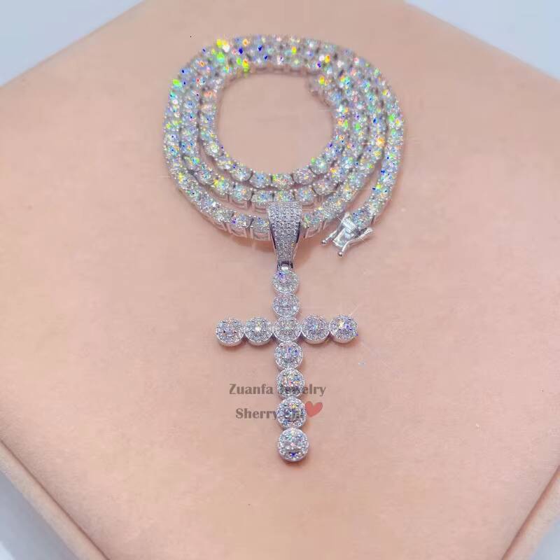 Sterling Silver 925 Rapper Jewelry Iced Out Vvs Moissanite Diamond Hip Hop Cross Necklace