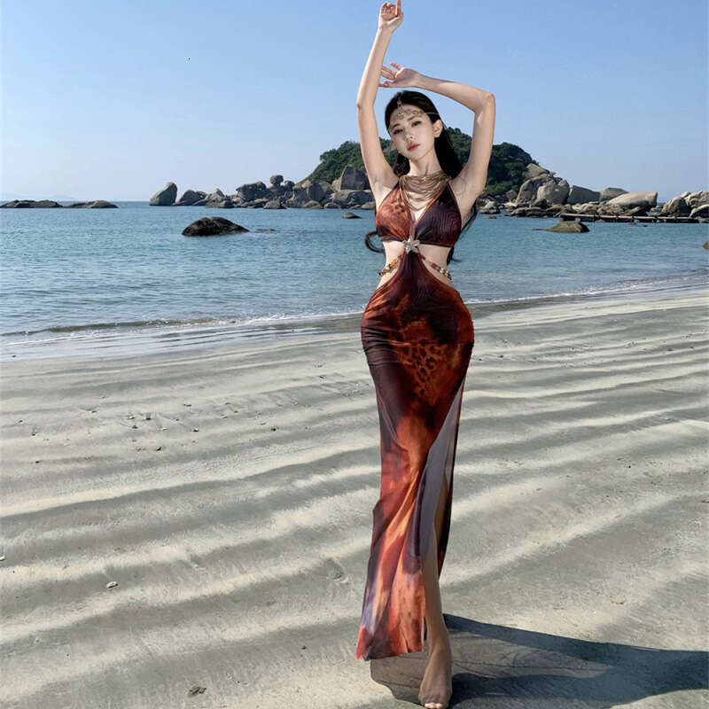 2026 spring and summer new designer elegant strapless dress suitable for sexy A15 girls, new holiday printed backless sleeveless dress