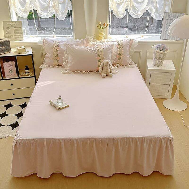 2025 New INS Princess Style Bedding Sets Ruffle Lace Bow Quilt Romantic Bedclothes Woman Girls Bedroom Duvet Cover 4pcs H260312