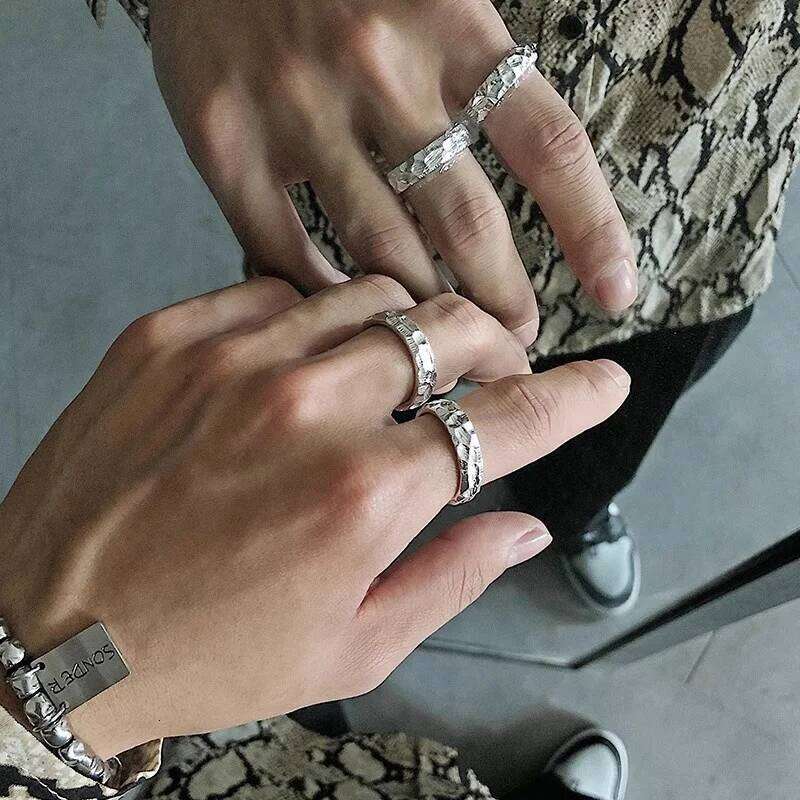 Japanese Korean Handmade Hammer Patterned Irregular Rings for Men and Women Simple Street High-end Fashion Jewelry H260312
