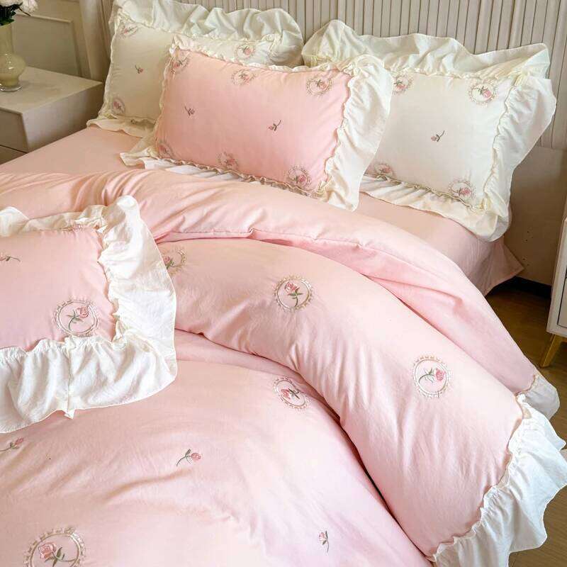 4PCS Elegant Rose Embroidery Girl Bedding Set Lace Duvet Set1*Duvet Cover 1*Bed Or Fitted Sheet + 2*Pillowcase H260312