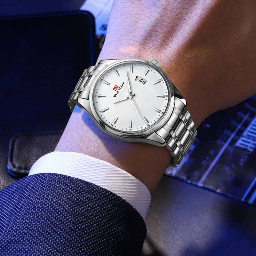Men Luminous Creative Business Style Classic Silver Stainless Steel Clock Top Brand 3Bar Waterproof Military Sports Watch