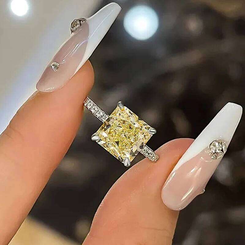 Huitan Exquisite Square Yellow CZ Finger Ring for Women Temperament Elegant Wedding Band Accessories Chic Gift Statement Jewelry H260312
