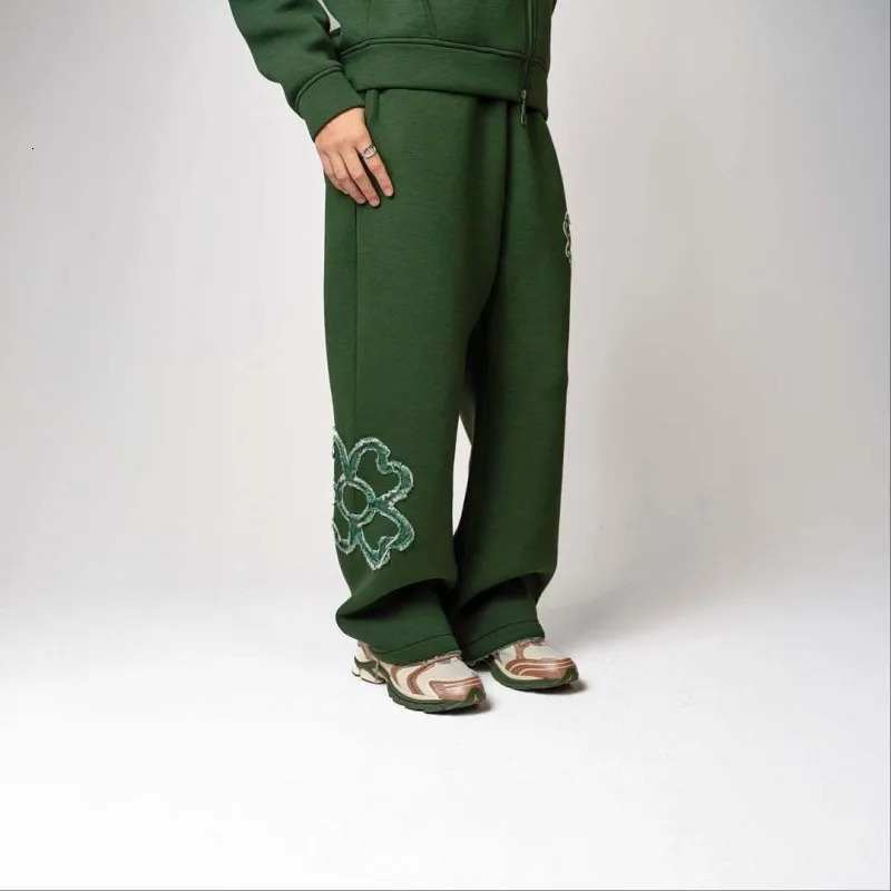 Olive Green Embroidered Zip Hoodie Pants Set Men Streetwear Trendy Loose Casual 2-Piece Tracksuit Fashion 260311