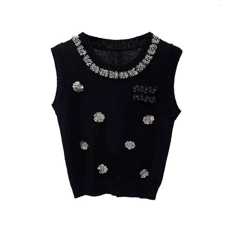 Floral Beading Slim Knit Vests Women Crop Tops 2025 Summer Sleeveless O-neck Knitwear Pullover Elegant Vintage Stylish VestsT260312