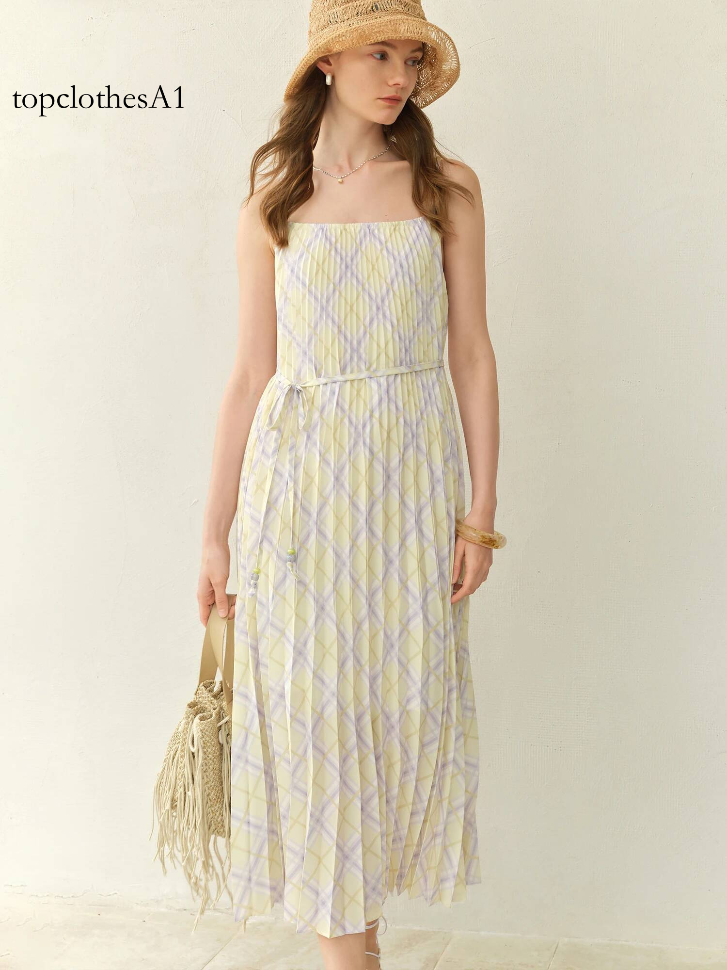 DUSHU 2025 New Arrival Plus-size Rhombus Check Strap Dress Women - Beach Resort Style, Perfect for Curvy Girls 25DS82406