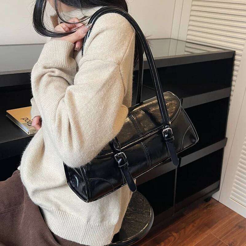 High Quality Burgundy PU Leather Underarm Elegant Women's Magnetic Buckle Shoulder Bag Commuter Versatile Ladies Tote Bags
