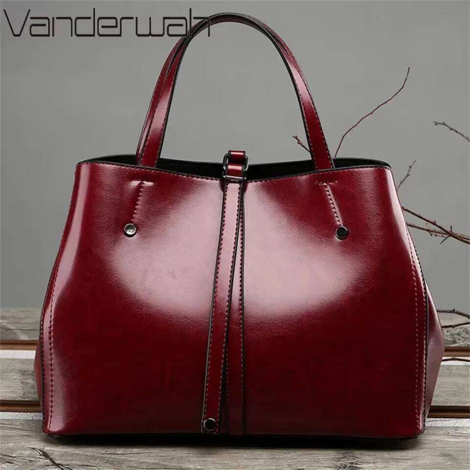 Patent Leather Handbags And Purses For Women 2024 Trendy High Quality Female Designer Shoulder Crossbody Bag Retro Casual Totes