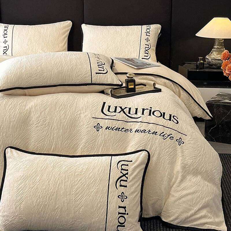 Autumn and winter thickened milk fleece four-piece light dormitory three-piece set choose 1.2M bed model H260312