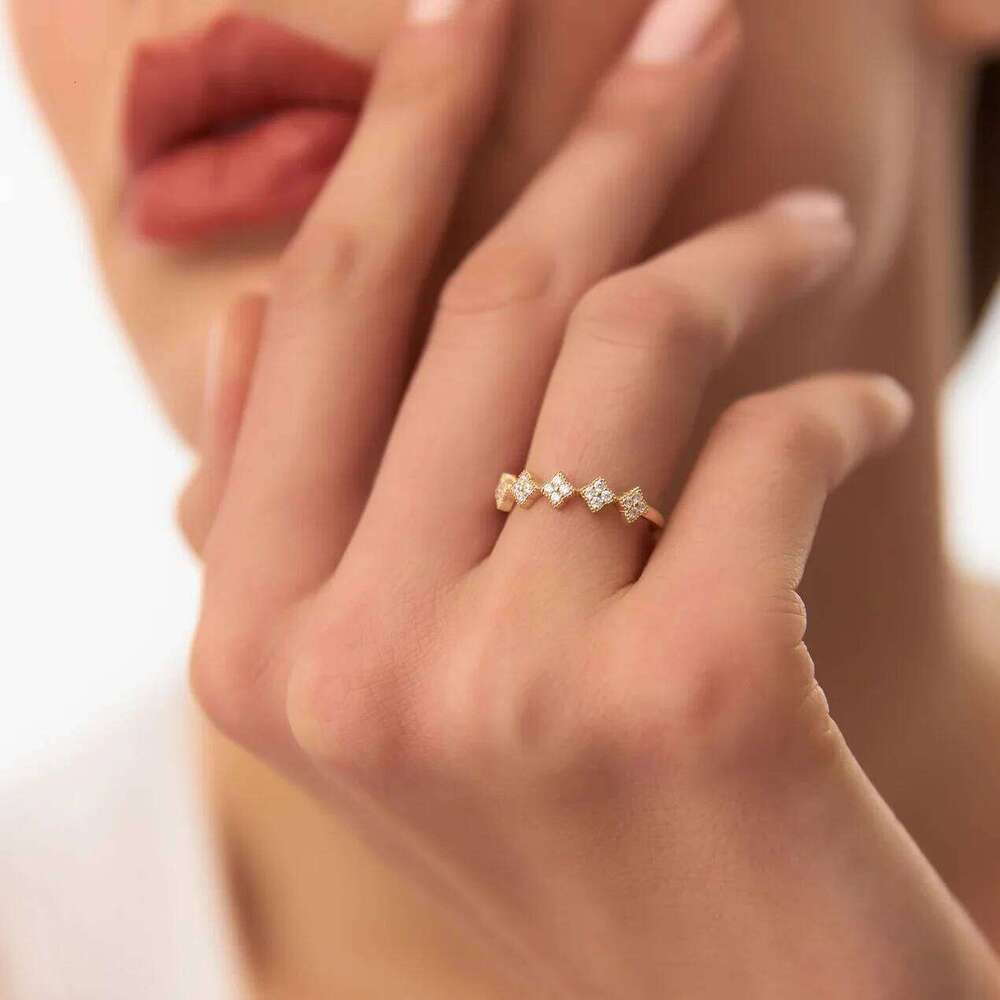 Ehhai Certified Round Moissanite Cr Cluster Rings for Women S925 Sterling Silver Wedding Engagement Ring Fine Jewelry Gifts H260312