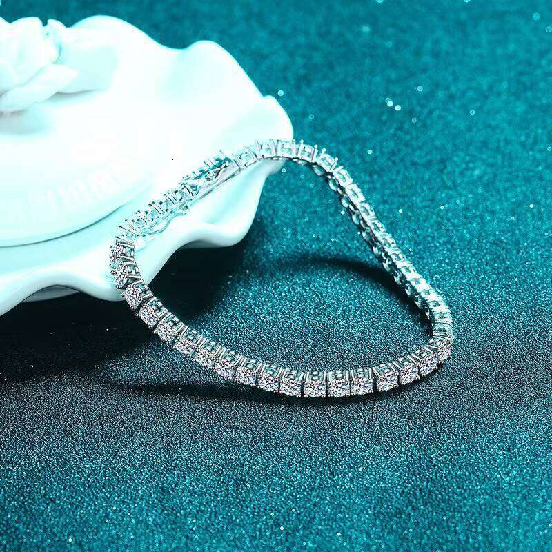 Tennis Fashionable Sier Ice VVS Silicon Stone Bracelet