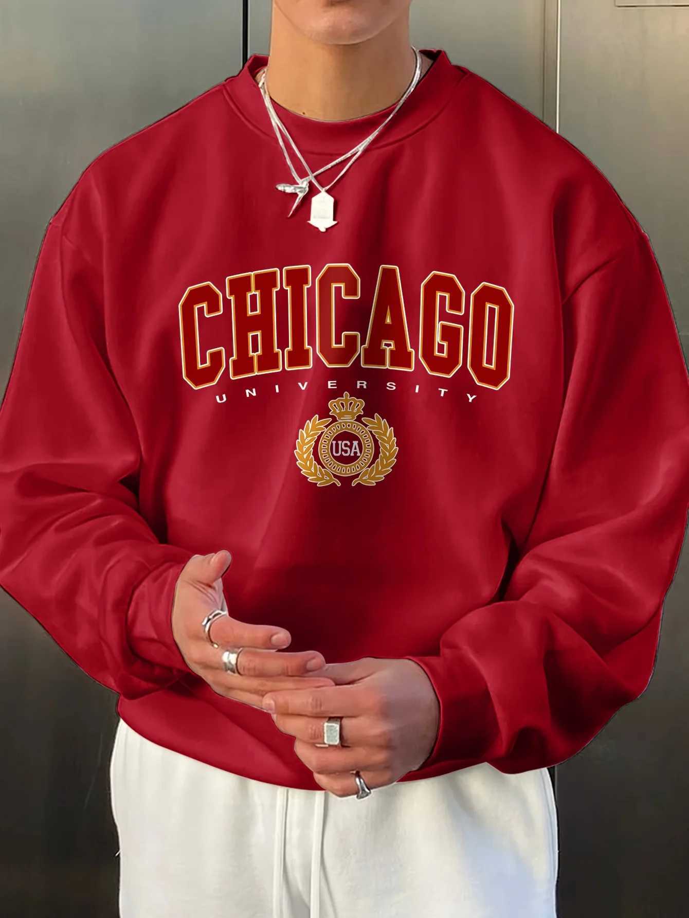 Mens autumn and winter warm casual loose Chicago University gold letter print long sleeved round neck sweatshirt M260312