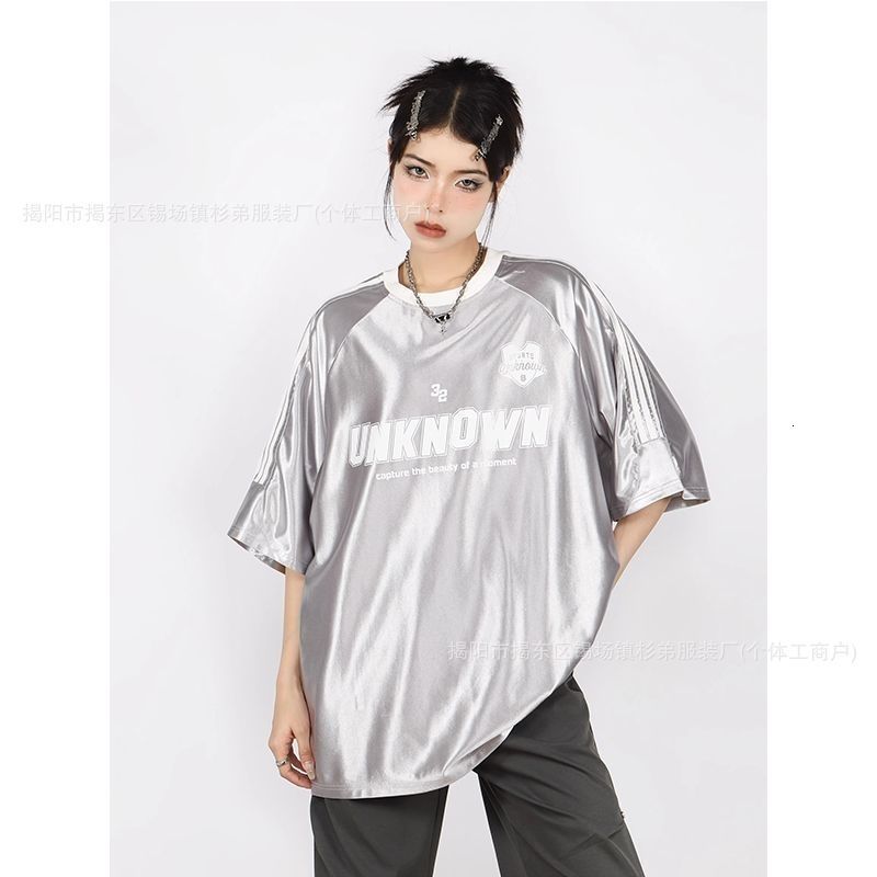 2025 New Shiny Design Short Sleeve T-Shirt for Men and Women Summer Couples American Style Three-Bar Raglan Sleeve Half Sleeve 241216