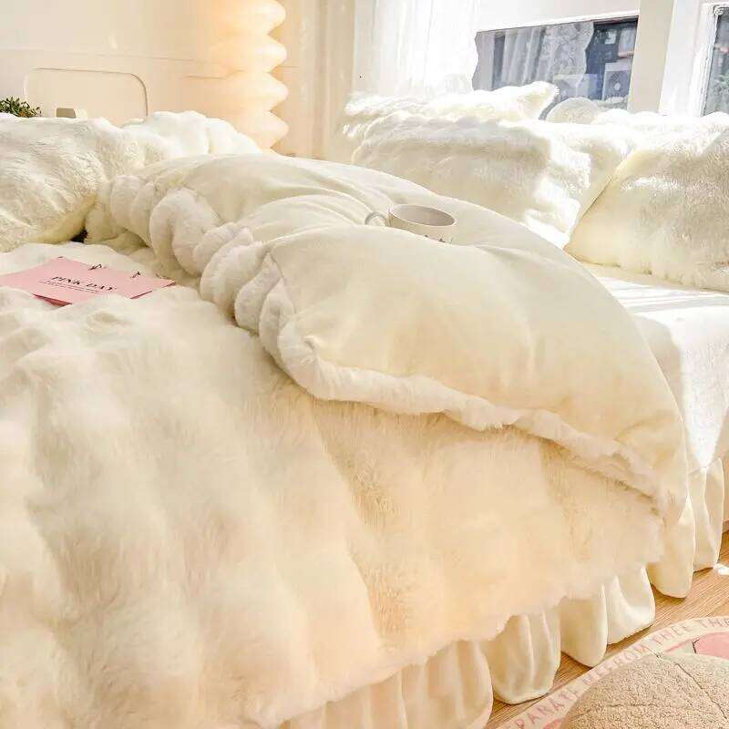 Class A Thickened Rabbit Quilt Cover Pillowcase Sheet Four-piece Double-sided Milk Coral Plush Flannel Bed Set H260312