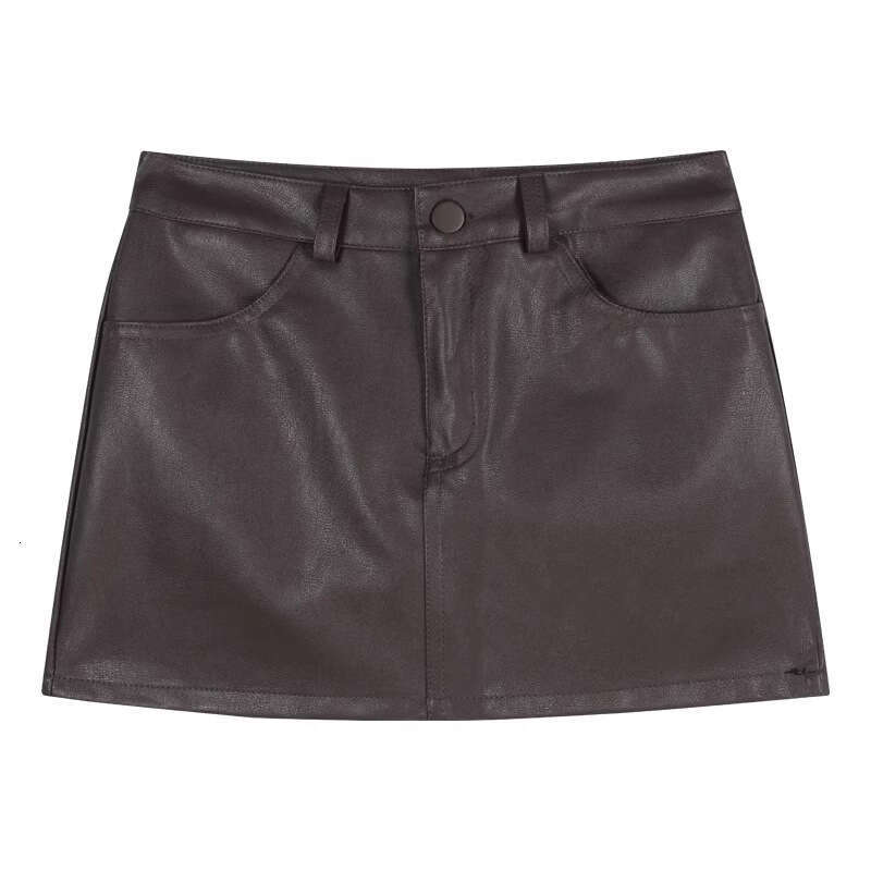 Sweet and cool hot girl PU leather mini skirt spring style, for petite women, high-waisted, bodycon, A-line, ultra-short skirt, XS size, makes you loo
