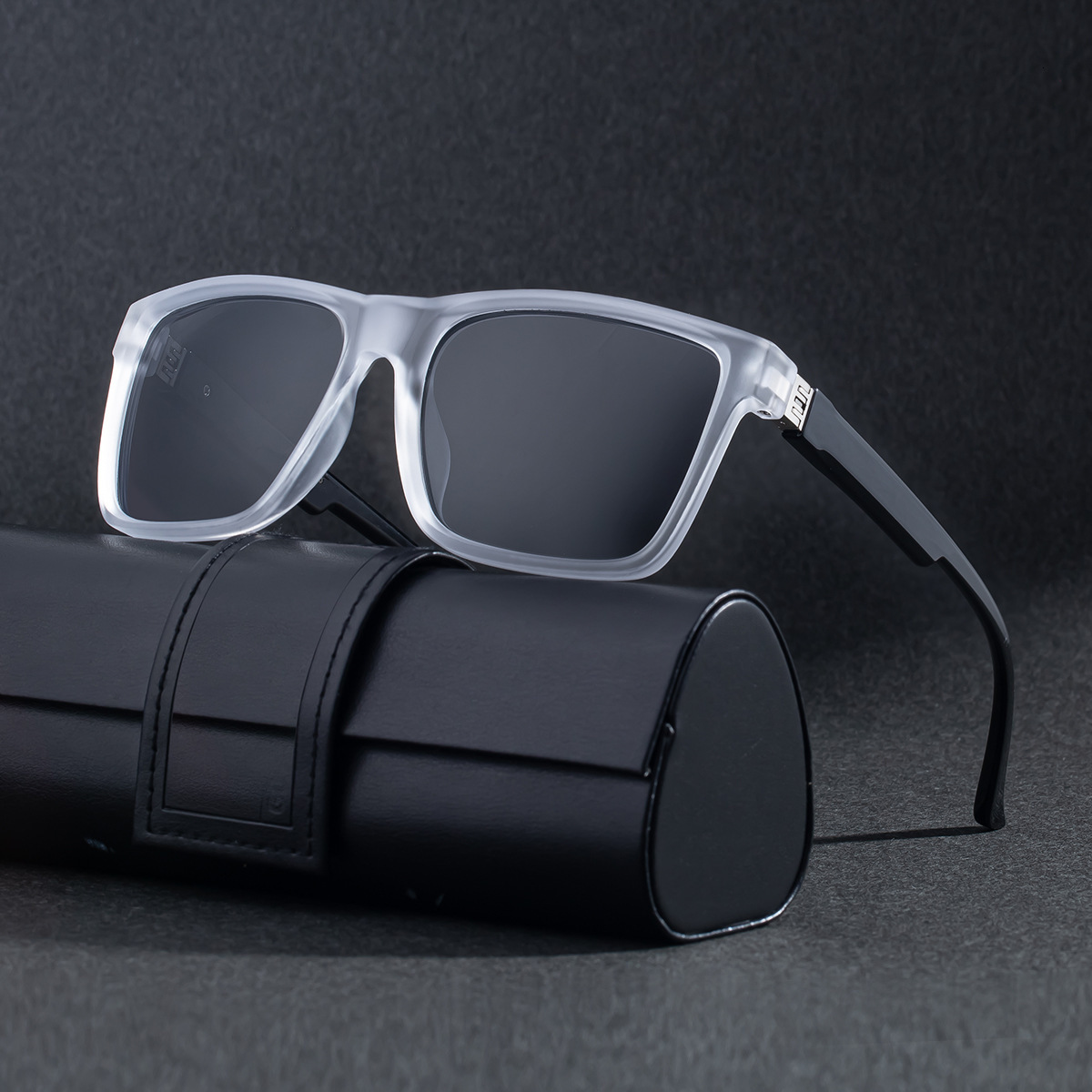 2026 New Fashion Polarized Square Sunglasses Retro Outdoor Driving Sun Protection Glasses for Men,