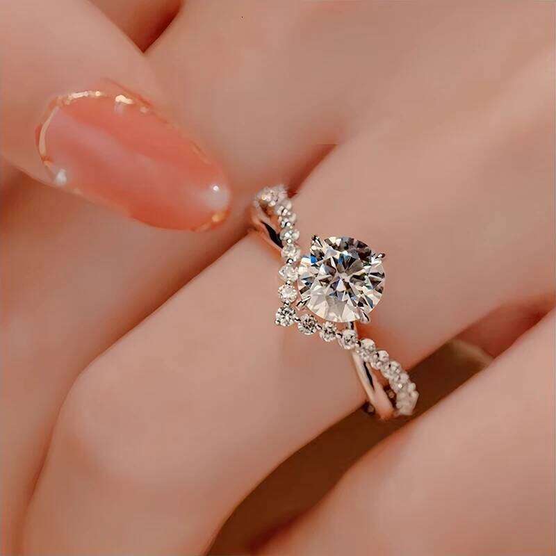 Tezzc 1ct Moissanite Lab Crown Ring 925 Sterling Silver with Gold Plated Pass Diamond Test Rings For Women Girl Jewelry H260312