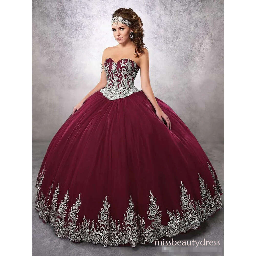 Cheap Burgundy Beaded Ball Gown Quinceanera Dresses Sweetheart Neckline Appliques Prom Gowns With Jacket Tulle Lace-up Back Sweet 16 Dress