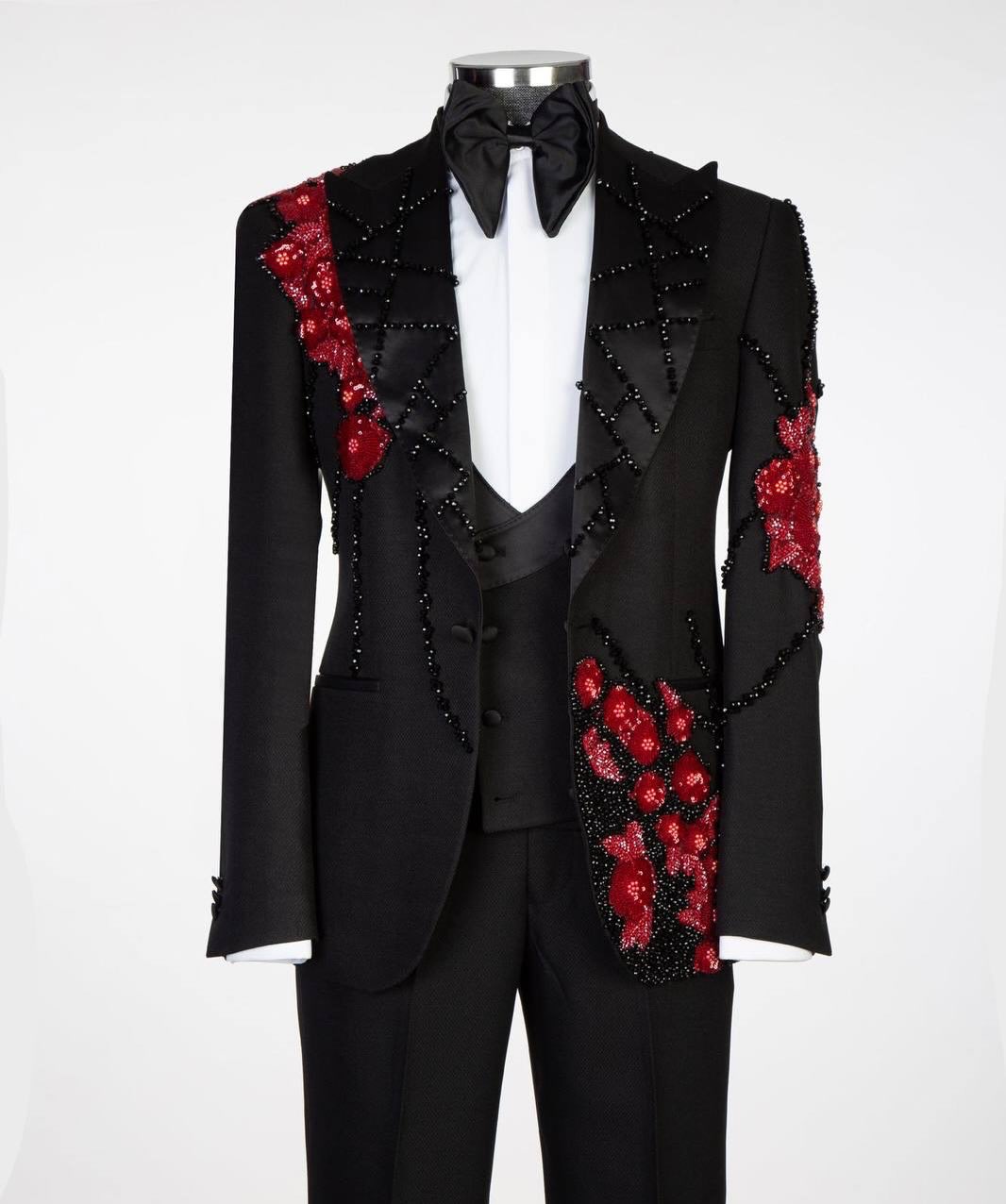 Stylish Men Suits 2 Pieces Peaked Lapel Blazer Sequins Beading Tailor-Made Jacket One Button Groom Prom Party Customized Coat Pants Plus Size