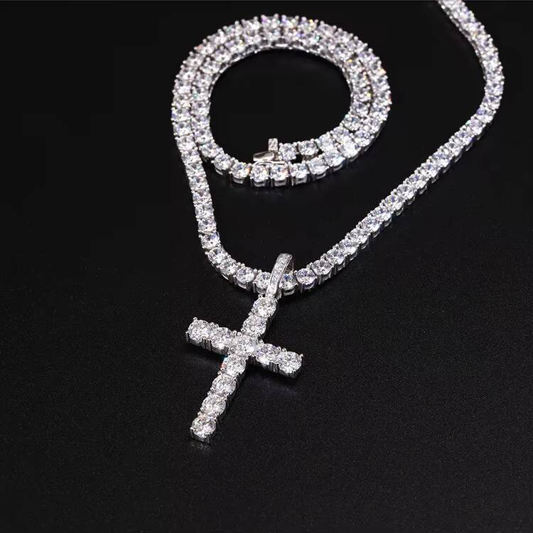 Ready to Ship 2mm to 5mm White Gold Plated 925 Sterling Silver Made VVS Diamond Moissanite Cross Pendant Charm