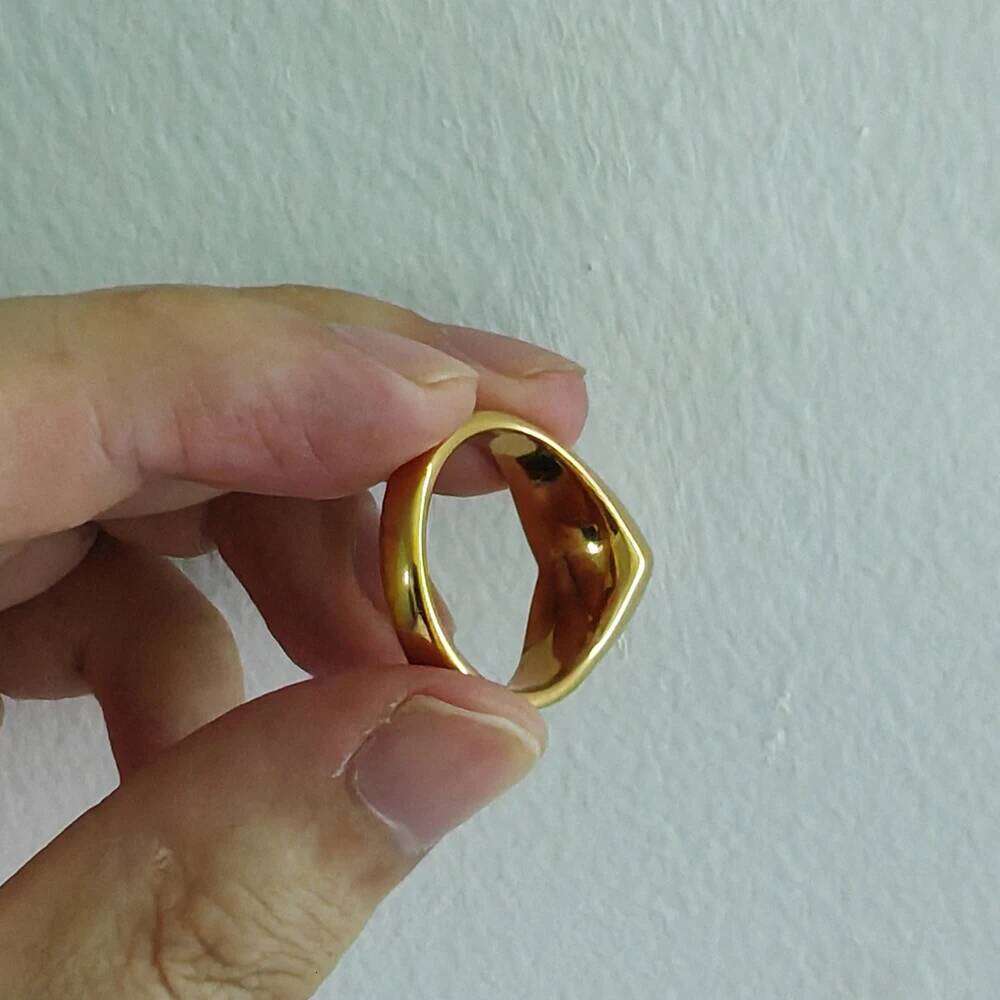 JHSL Simple Stainless Steel Heart Statement Rings for Women Gold Color Trendy Fashion Jewelry US Size 5 6 7 8 9 10 H260312