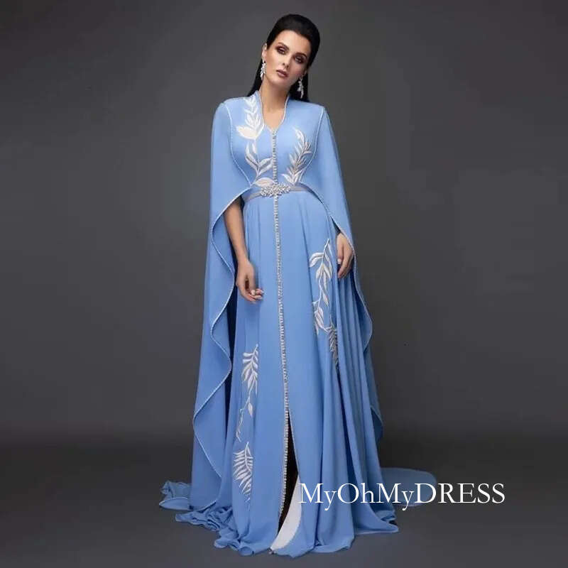 Sky 2024 Arabic Evening Dresses V-Neck Light Blue White Appliques Cap Sleeve Kaftan Dubai Chiffon Caftan Prom Gown Party Dress D0311