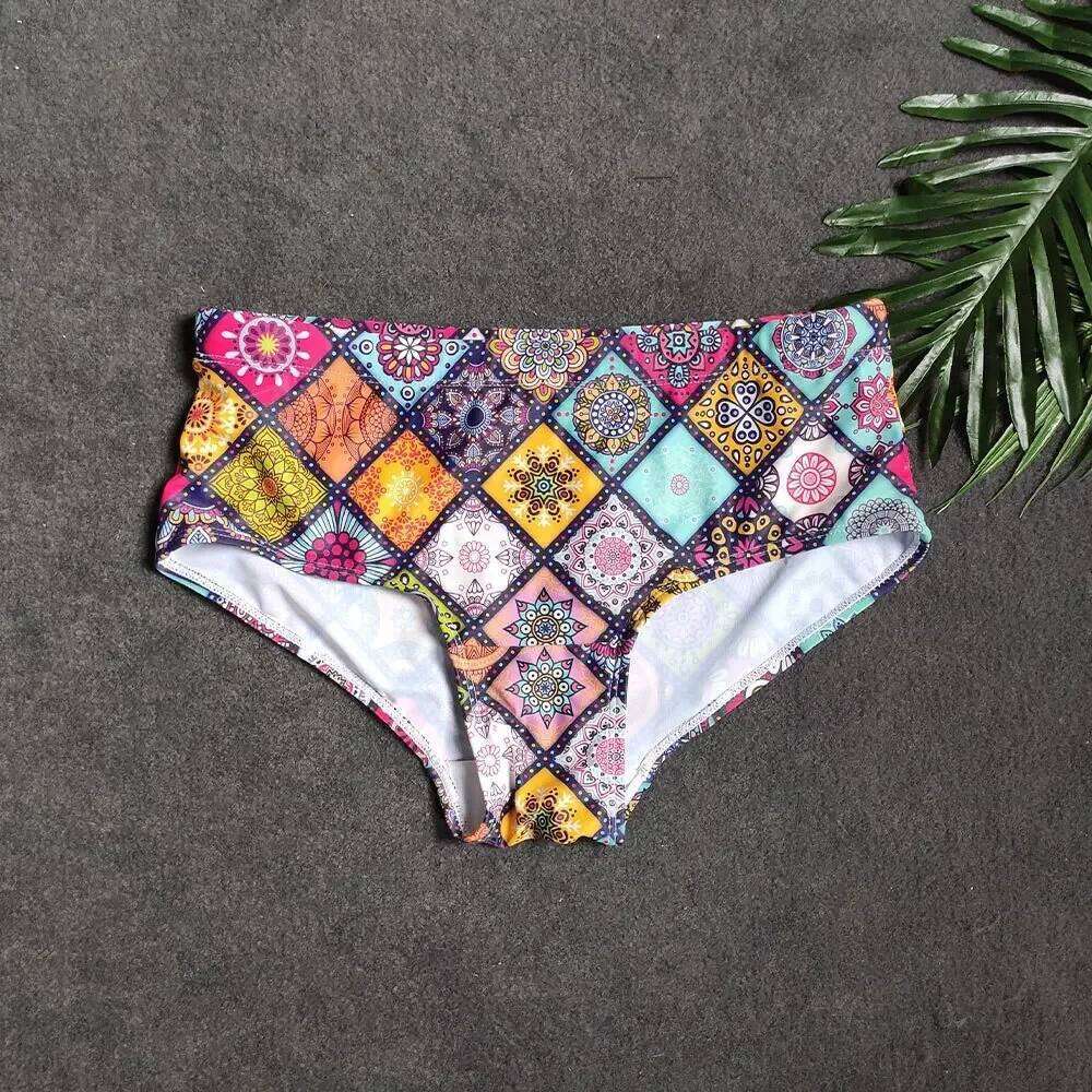 Swimwear Men Retro Grid Bikini Swimsuits Swim Boxer Trunks Board Surf Shorts Classic Brazilian Cut Beach Underwear Briefs Z260312