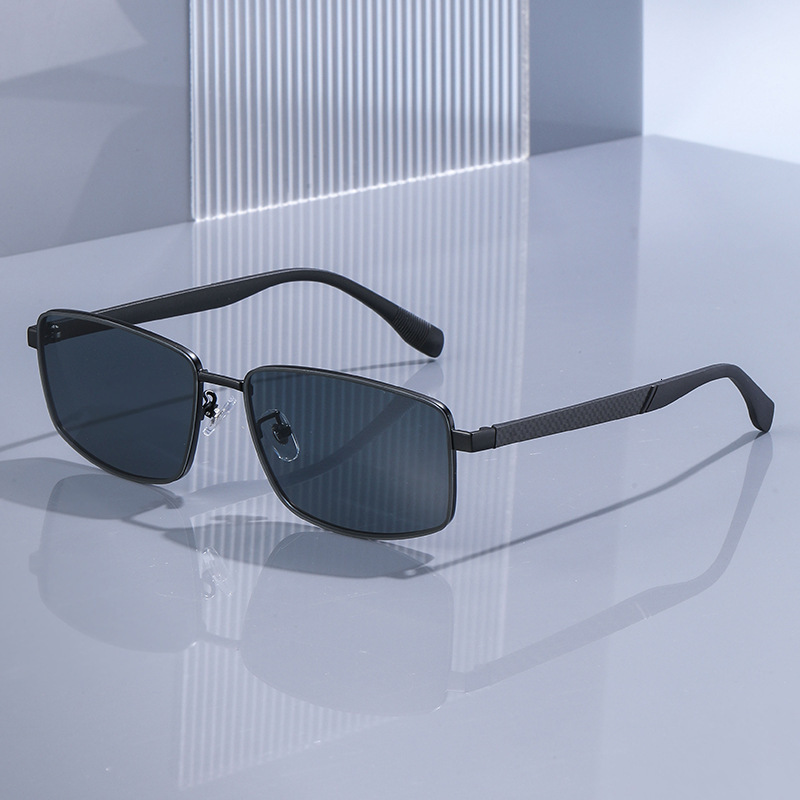 2026 New Fashion Polarized Square Sunglasses for Men, Simple Outdoor Driving Sunglasses, Men's Wholesale