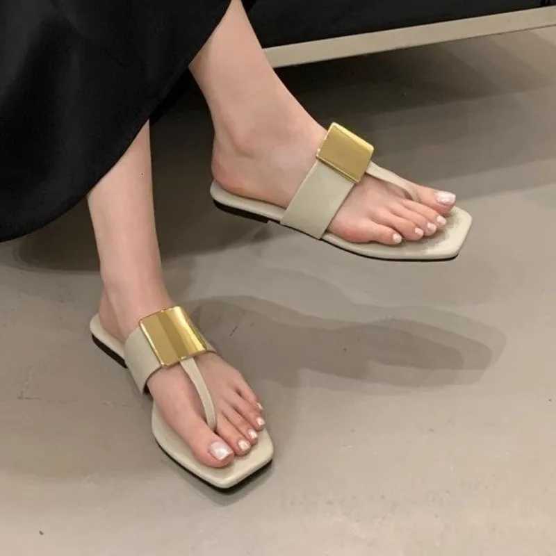French Versatile Woman Shoe New Round Toe Flat Anti Flip Flops Simple Soft Soled Womens Sandals K260311