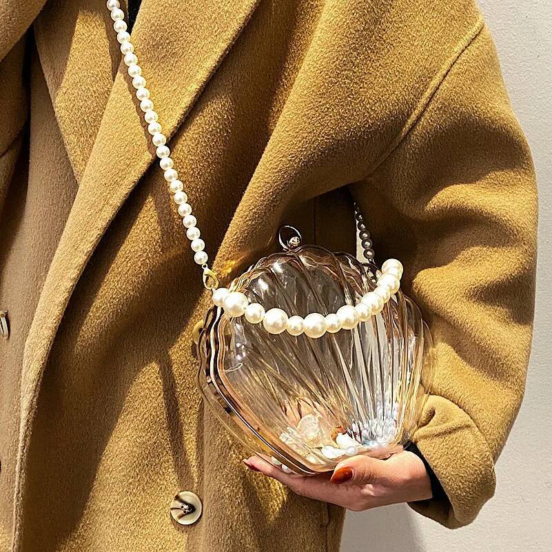 Evening Bags for Women 2023 New Transparent Shell Clutch Box Handbags Pearl Chain Crossbody Acrylic Purse Shoulder Bag