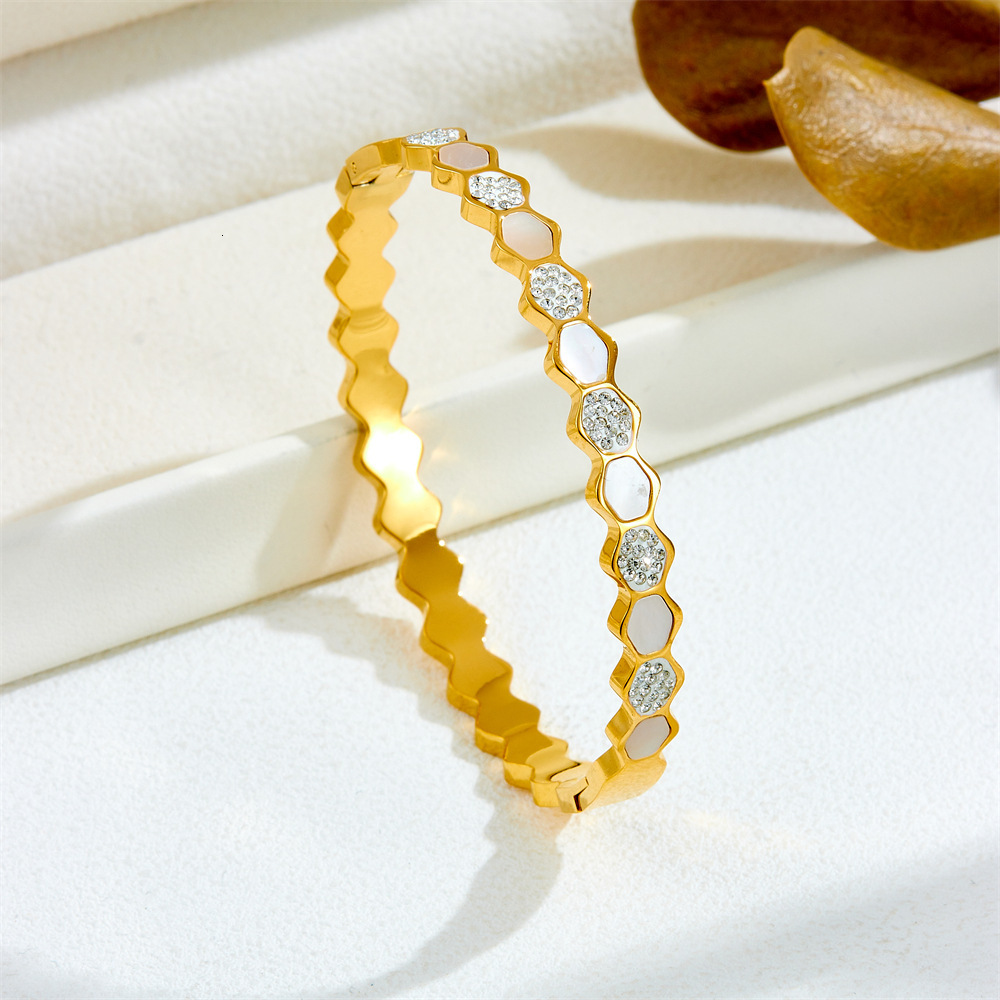 Luxury Brand Designer Jewelry Women Trendy Personality European And American Style Titanium Steel Bracelet Light Luxury Ins Style Jewelry Bracelet For