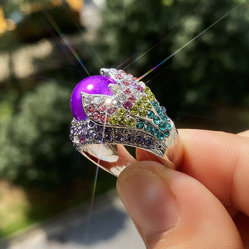 2026 Fashion Luxury Wedding Rings Vintage Purple Pearl Exaggerated Women's Full Diamond Petal Ring Alloy Ring Inlaid