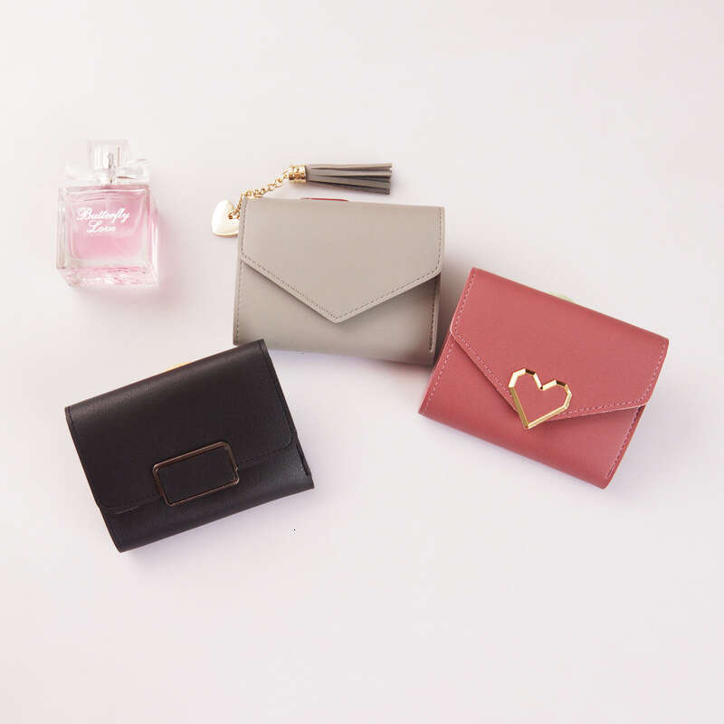 Luxury fashion wallet Short For Female Students Korean Style Heart Shaped Tassel Coin Purse Mini Fresh Multi Functional Folding Wallet