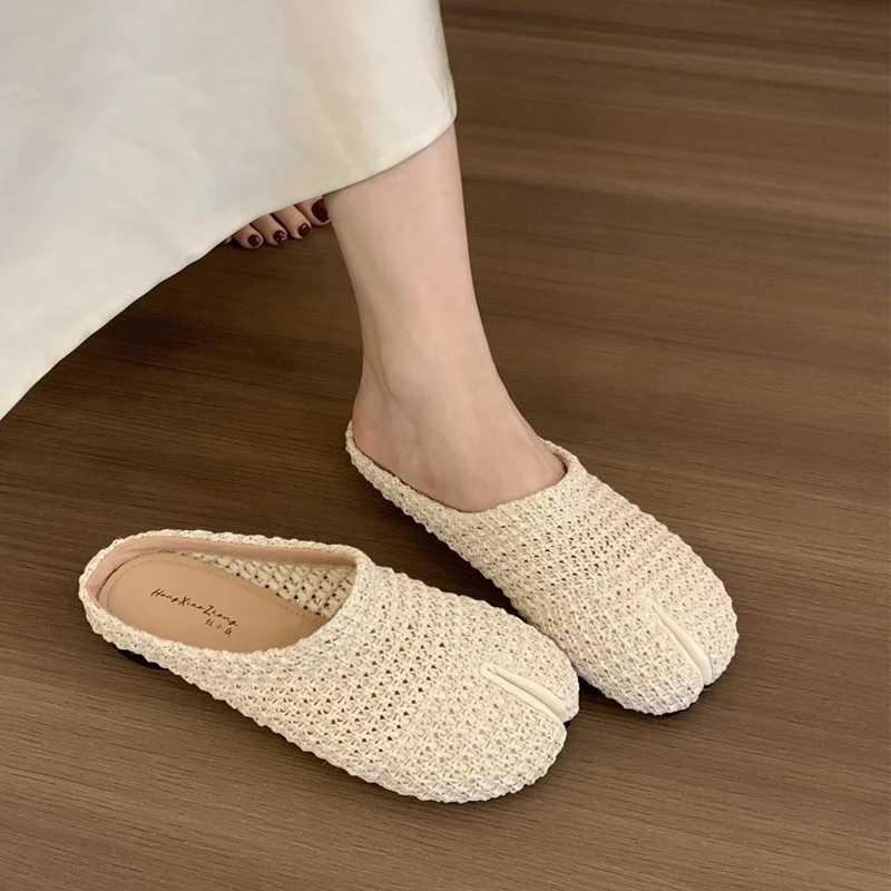 SUOJIALUN 2025 Summer New Women Slipper Fashion Split Toe Slip On Ladies Casual Mules Shoes Soft Flat Heel Outdoor Dress Slides K260312