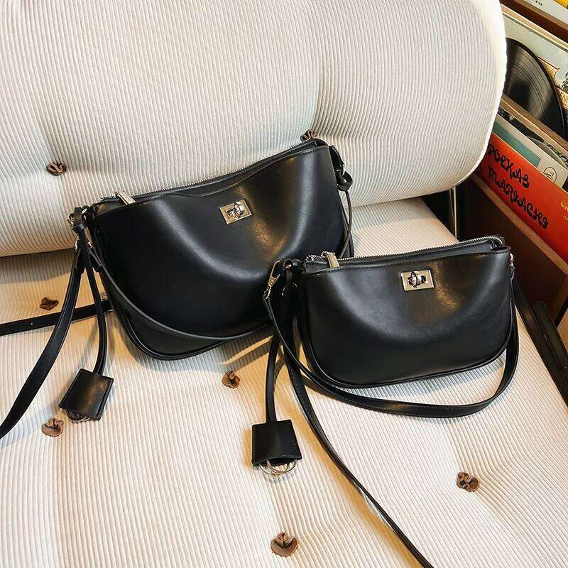 Luxury Rodeo Shoulder Cowhide Leather Brand Black Handbags For Women Fashion Gold Silver Buckle Design Underarm Bags TIANOUDAISHU