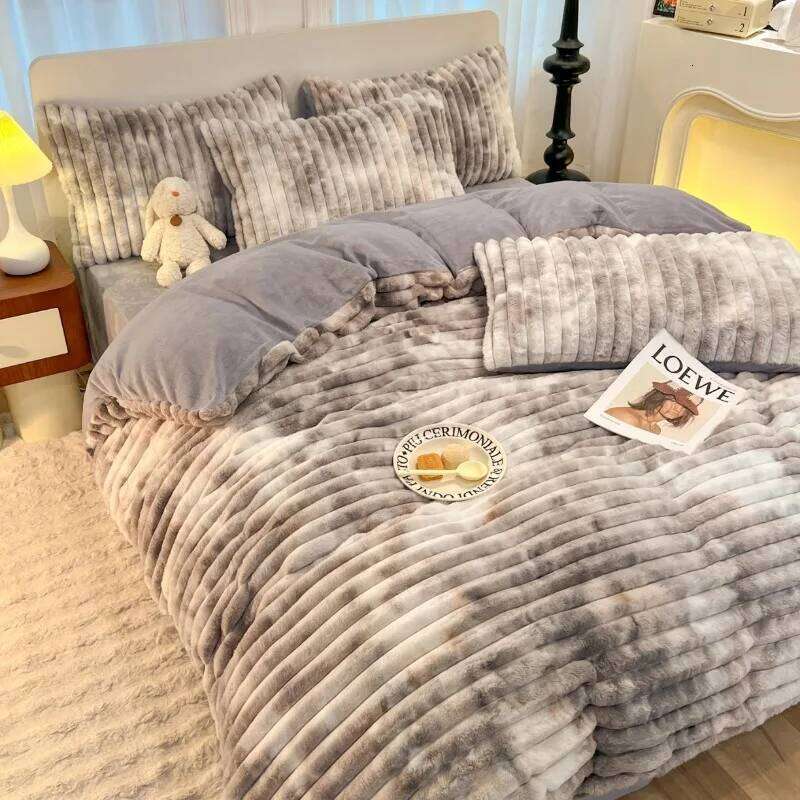 2025 new light thickened rabbit milk velvet four-piece winter warm quilt cover bed sheet bedding H260312