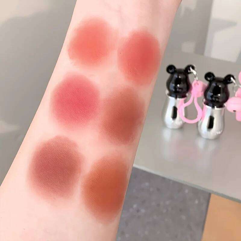 Velvet Matte With Cute Keychain Bear Paw Design, Highly Pigmented Black Tube Lipstick For Students & Daily Makeup W260311