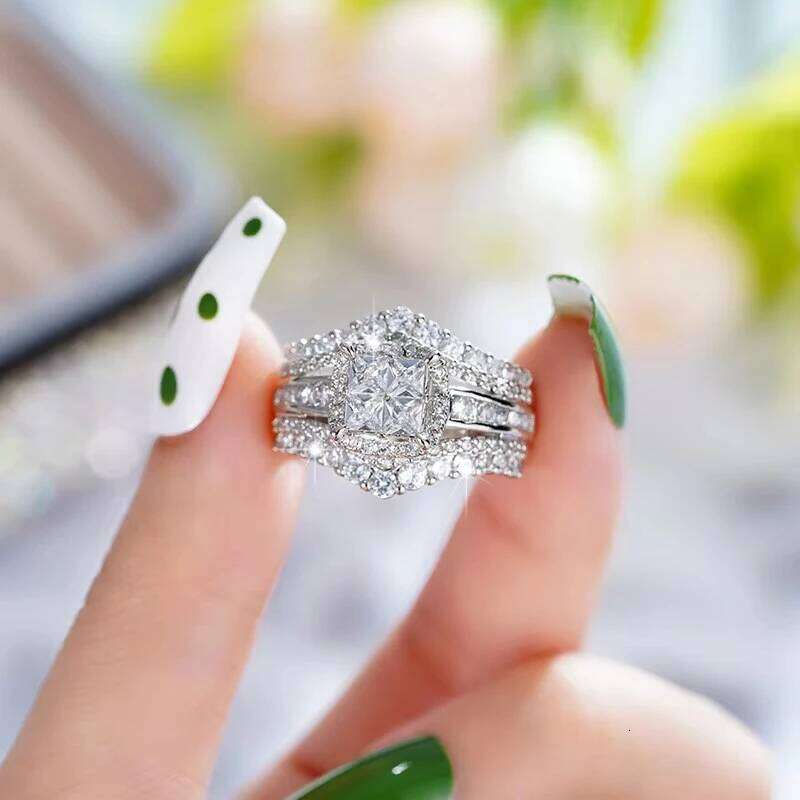 Huaya Womens Light Full Paved Bright Zirconia Exquisite Rings Wedding Party Gift Ring Accessories Trend H260312