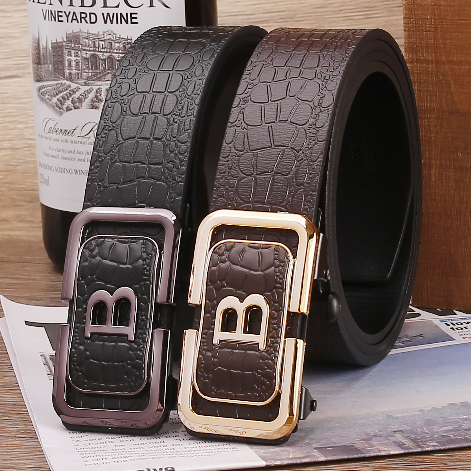 2026 New Designer Luxury Brand Men's Belt Wholesale Men's PU Belt Toothless Automatic Buckle Multi Functional Fashion Leisure Versatile Men&