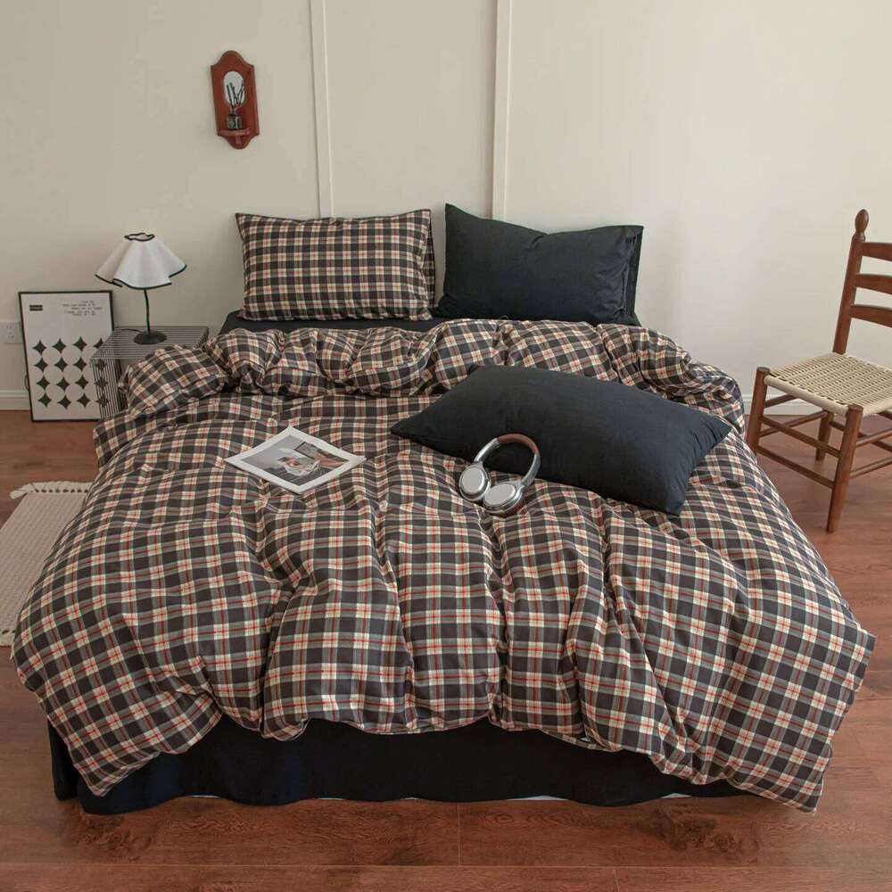 Vintage Style Plaid Bedding Sets 2025 New Soft Bed Sheet Set Woman Duvet For Girls With Pillow Covers Quilt Cover H260312
