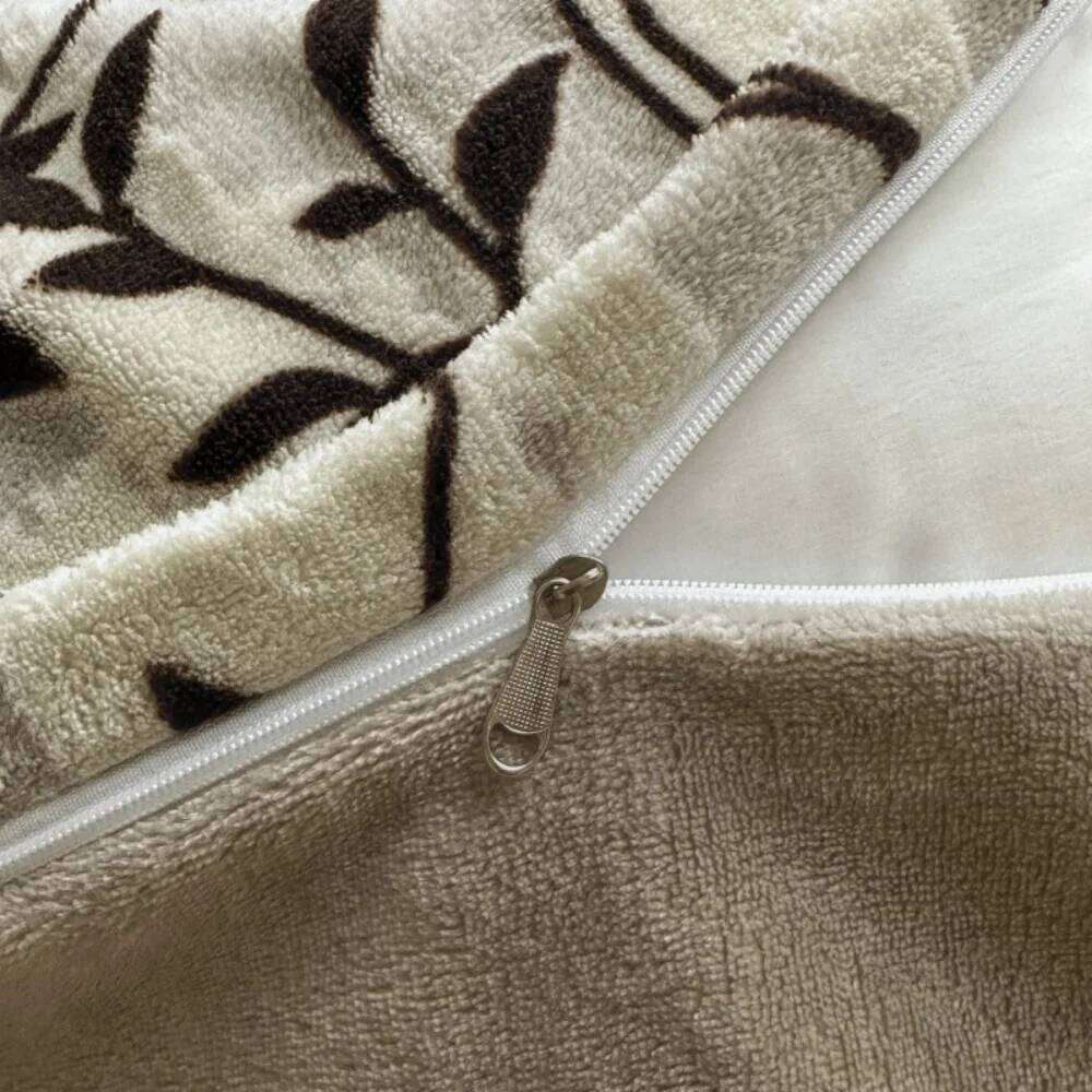 Carved Milk Velvet Bedding Thickened Coral Fleece Winter Warm Four-Piece Set Duvet Cover Pillowcase Bed Sheet Home Textiles H260312