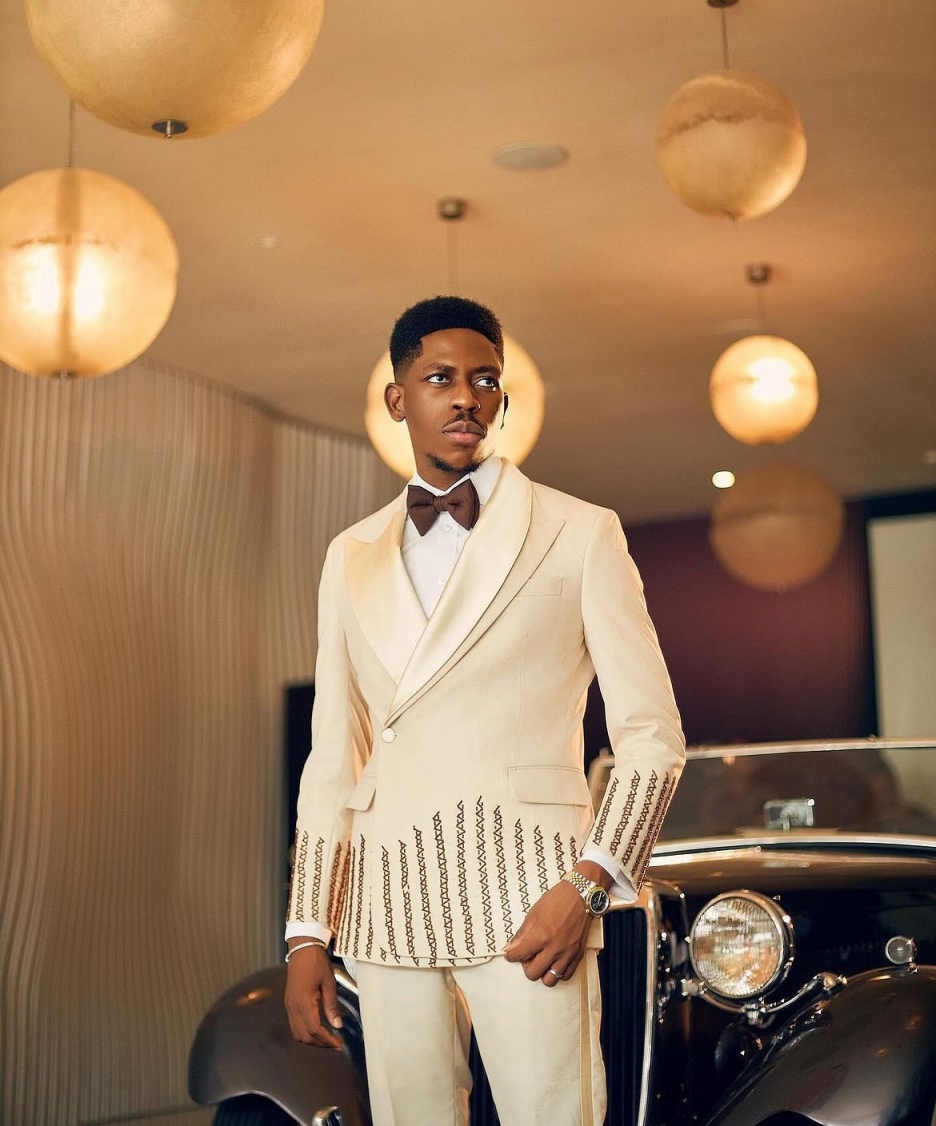 Customized Gem Men Suits Slim Fit Wedding Tuxedo Double Breasted Diamond 2 Piece Sets Groom Male Blazers Peak Lapel Party Homme